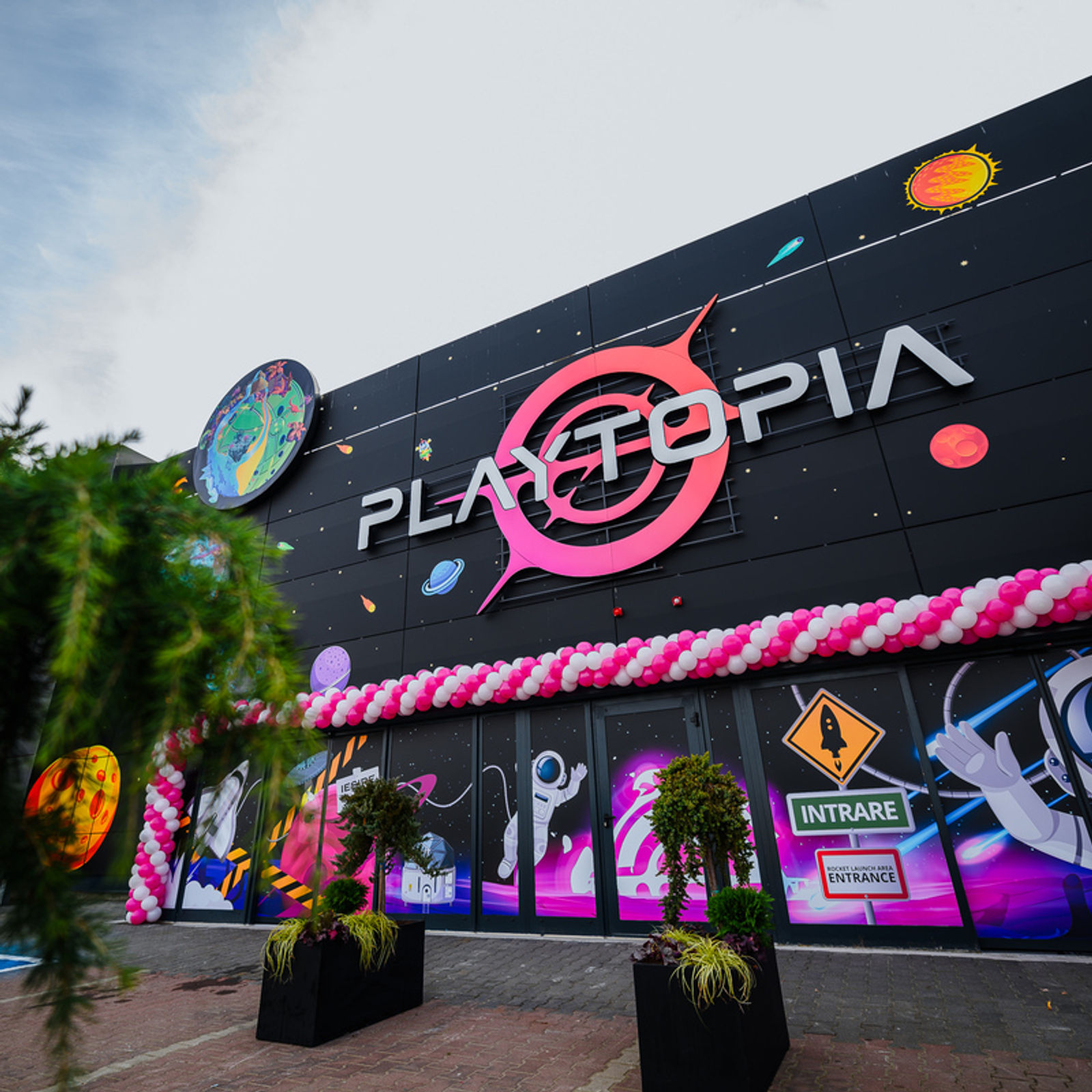Playtopia — plăți cashless și infrastructură IT